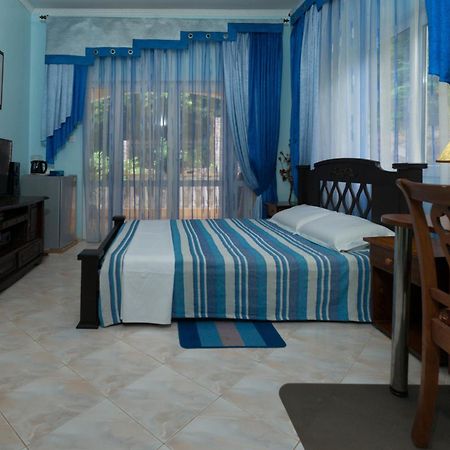 Seybreeze Villa 安塞罗亚莱 外观 照片